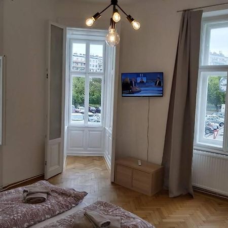 Lovely New 2 Bedroom Near Hannovamarkt Vienne Extérieur photo