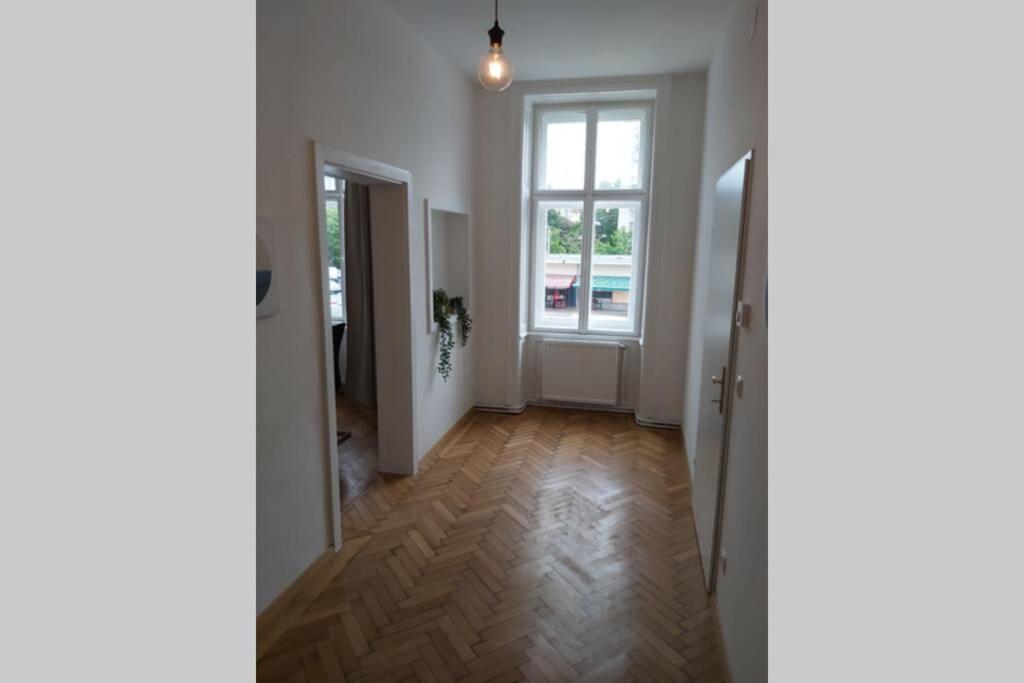 Lovely New 2 Bedroom Near Hannovamarkt Vienne Extérieur photo